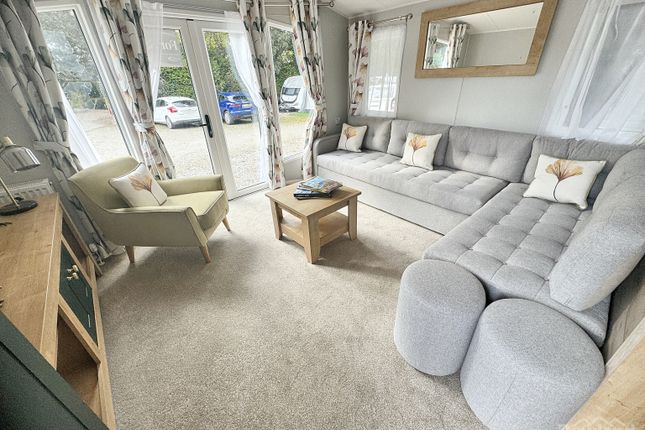 Willerby Sierra - Fell End Holiday Park, Slackhead Road, Hale photo 3