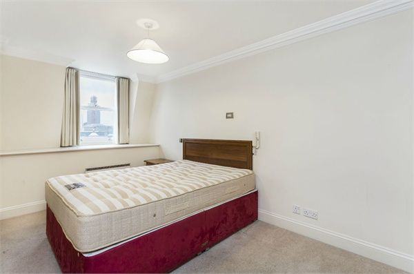 Apartment 15, The Gallery, 38 Ludgate Hill photo 4