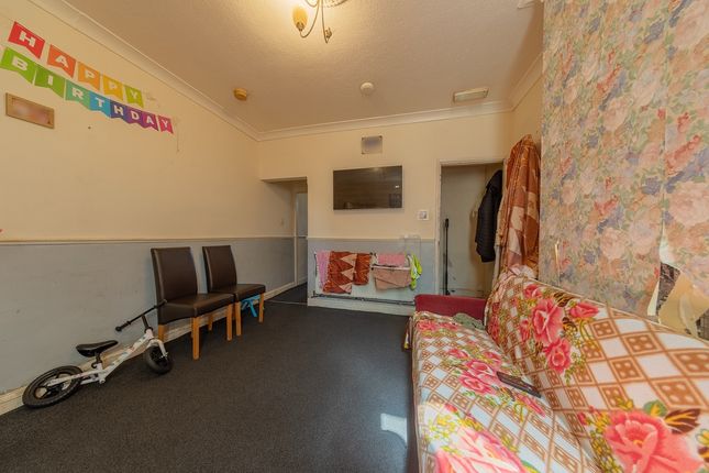 28, Granville Street, Wolverhampton photo 4