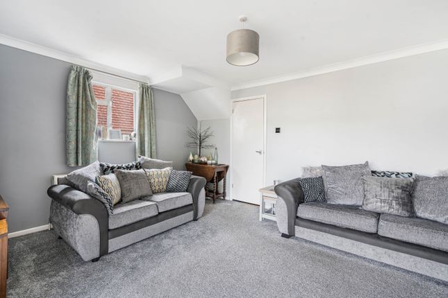 79, The Causeway, Petersfield photo 4