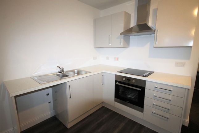 111, Partington Lane, Manchester photo 4