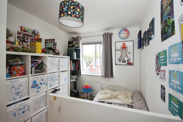 16, Stephens Place, Leamington Spa photo 4