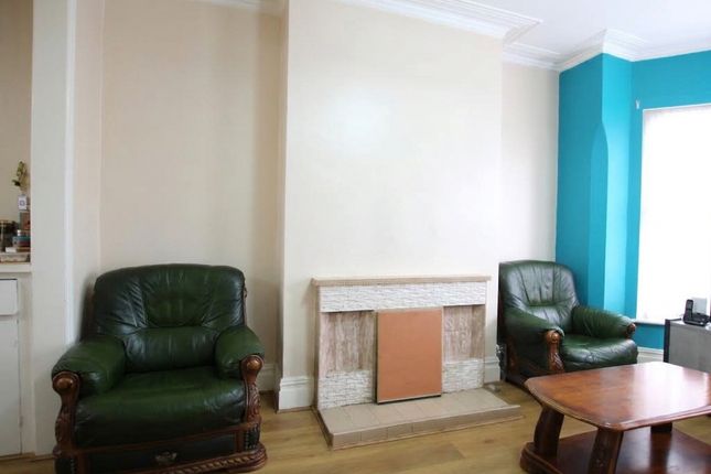 9, Geary Road, London photo 2