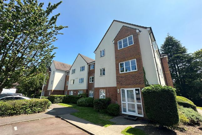 Flat to rent in Branscombe House, Gisburne Way, Watford