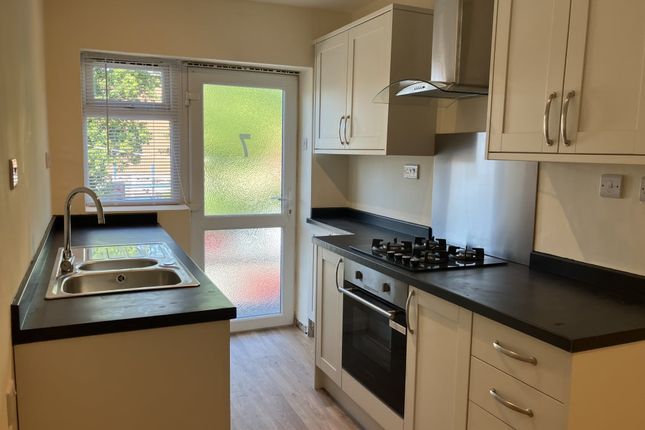 7 Conway Drive, Shrewsbury photo 2