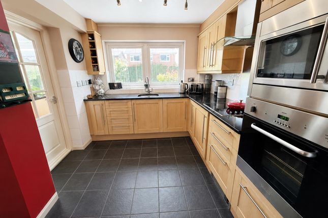 12, Cleveland Close, Spalding photo 4