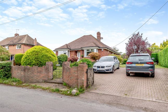 Bungalow for sale in Vicarage Road, Yalding, Maidstone