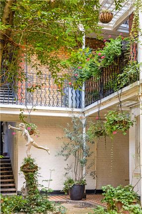 Dorset Street, London photo 4