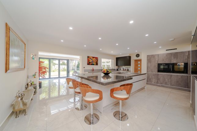 39, Barlows Road, Birmingham photo 4