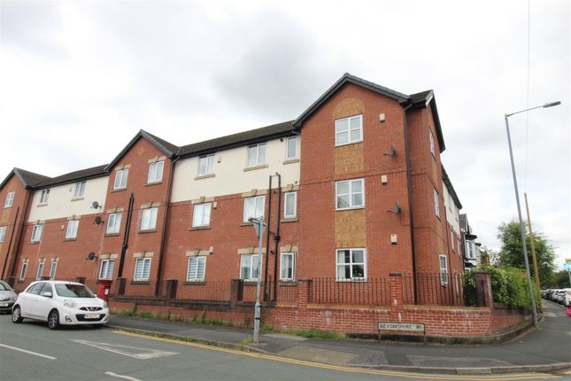 Thumbnail Flat for sale in Chorley Old Road, Heaton, Bolton