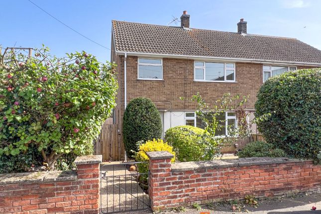Thumbnail Semi-detached house for sale in Fair Vale, Norwell, Newark