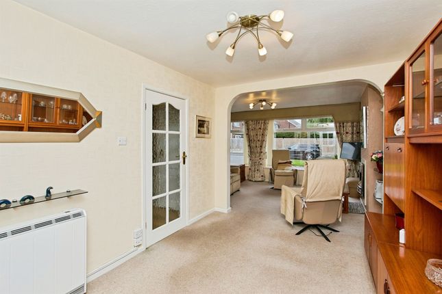 2, Hamilton Road, Derby photo 4