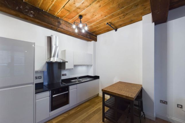 Flat 2, Harter Street, Manchester photo 3