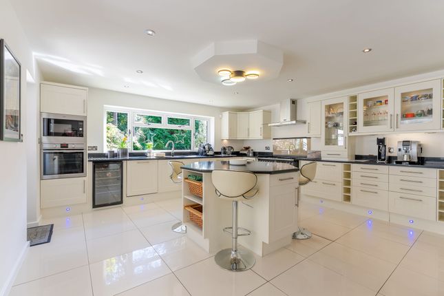 28 Armitage Court, Sunninghill photo 4