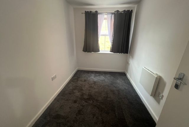Holly Street, Luton photo 4