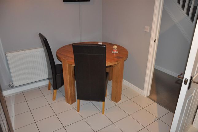 32, Stalls Road, Andover photo 4
