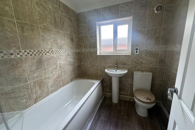 27, Church View, Preston photo 4