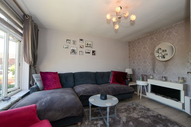 Six Acres, Hemel Hempstead photo 2