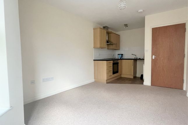 Flat to rent in Risborough Lane, Cheriton, Folkestone, Kent