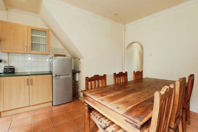 24, Station Road, Northwich photo 3