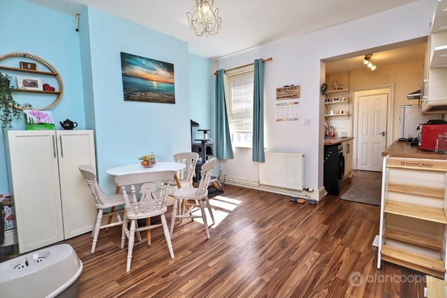 38 Wootton Street, Bedworth, Warwickshire photo 4