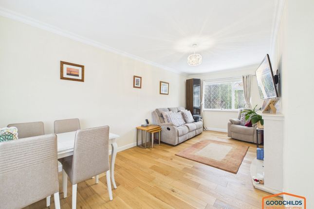 111 Catshill Road, Walsall photo 3