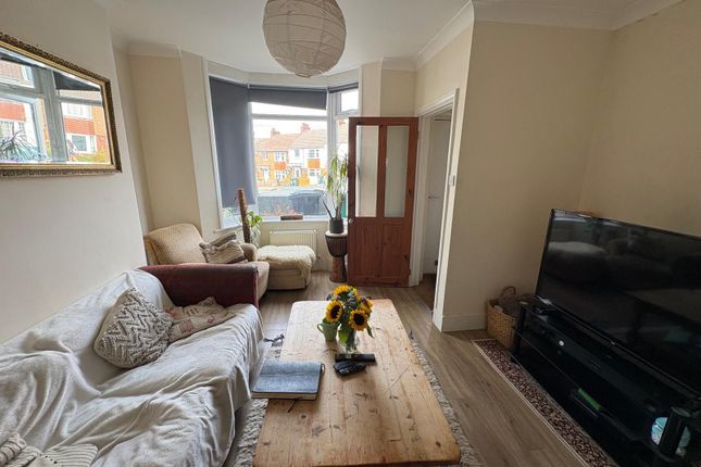 156 Ladysmith Road, Brighton photo 3