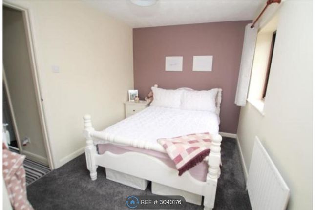 Hudson Close, Bradford photo 5