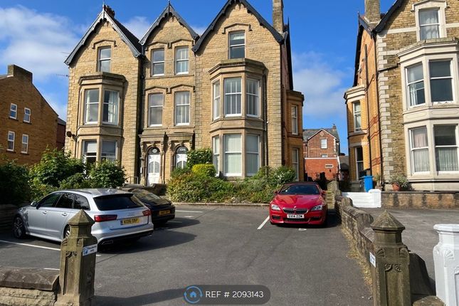 Thumbnail Flat to rent in Clifton Drive North, Lytham St. Annes