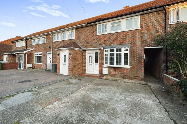 Thumbnail Terraced house to rent in Trelawney Avenue, Langley