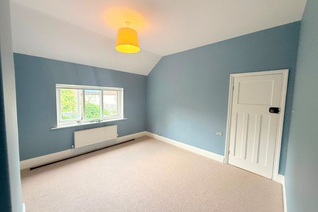 42, Wheatley Avenue, West Yorkshire photo 5