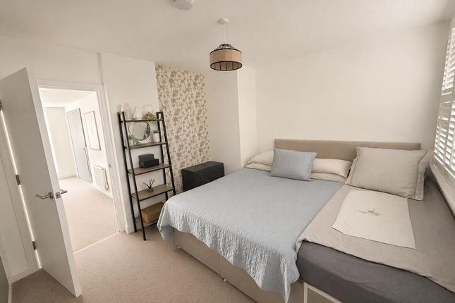 park house apartments, slough photo 5