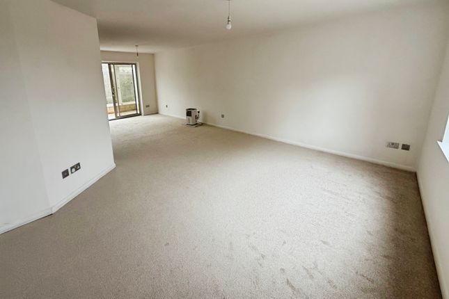 57, Packsaddle Way, Frome photo 4