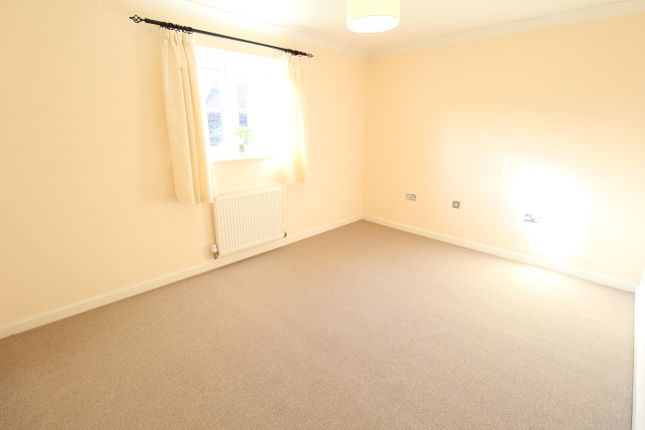 11, Liberty Close, Bury St Edmunds photo 5