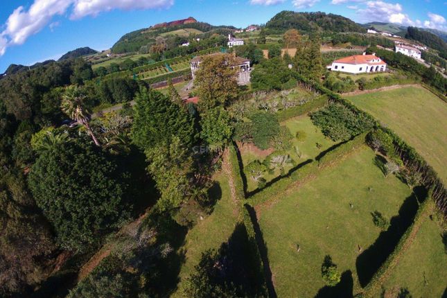 Farmhouse for sale in Street Name Upon Request, Lagoa (Açores), Pt