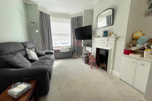 4, Dursley Road, Eastbourne photo 3