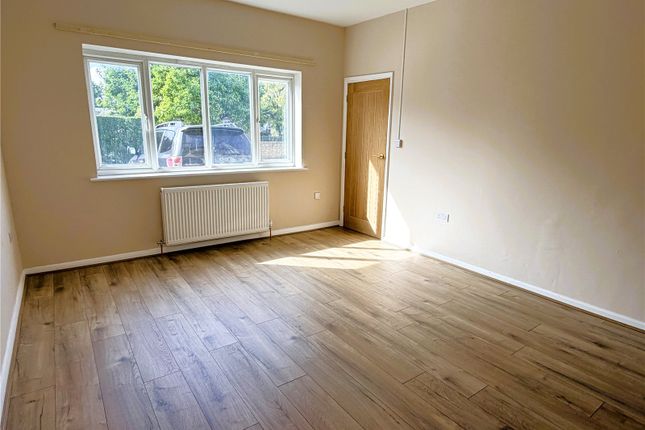 3, Exton Close, Wiltshire photo 3