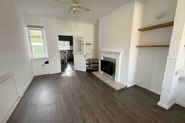 13 Whittington Terrace, Gorseinon, Swansea photo 3