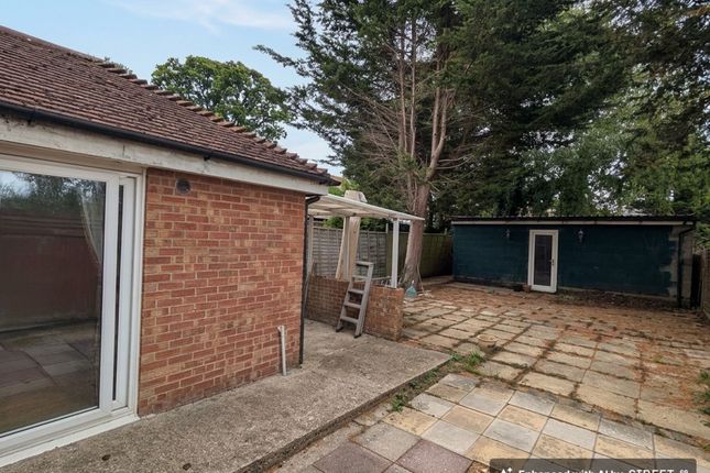 16 Aldermoor Avenue, Southampton photo 2