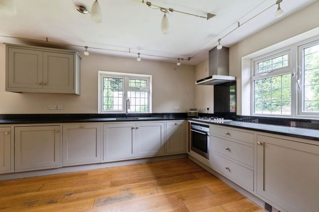 1, Stamford Drive, Leicester photo 4