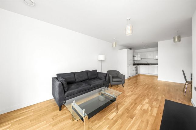 Thumbnail Flat to rent in Copperwood Place, Greenwich