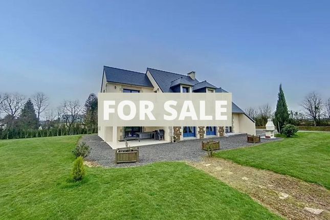 Property for sale in Isigny-Le-Buat, Basse-Normandie, 50540, France