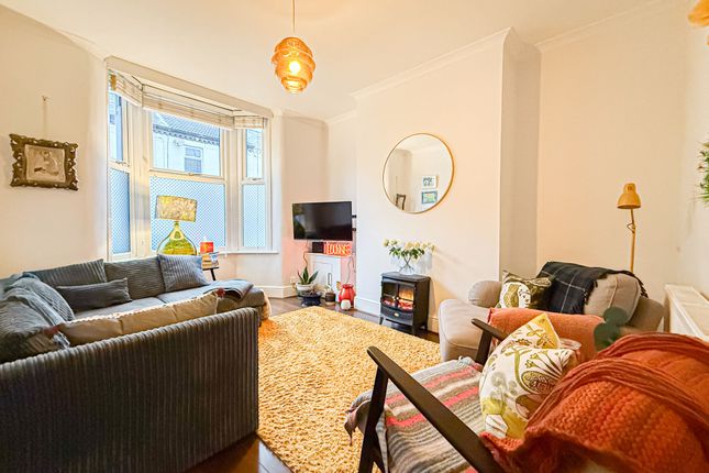 12 Wainwright Grove, Liverpool photo 3
