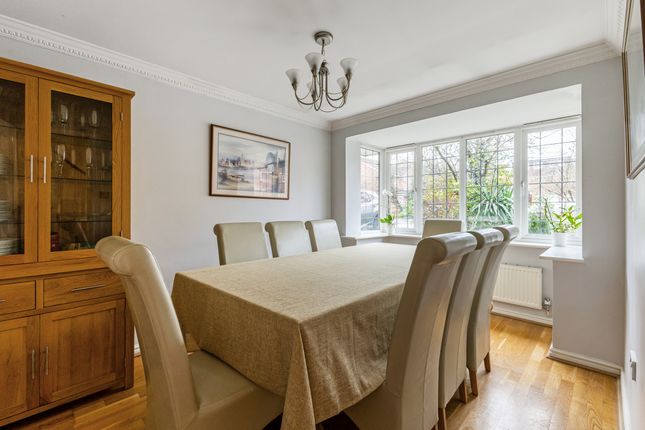 35, Wynches Farm Drive, St. Albans photo 4