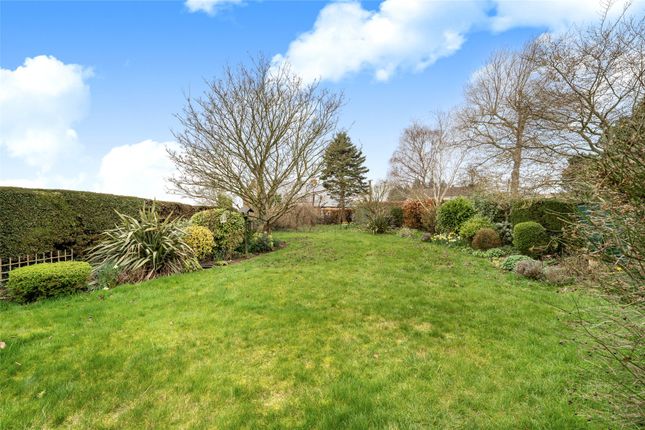 2, Spring Farm Court, Oxfordshire photo 2