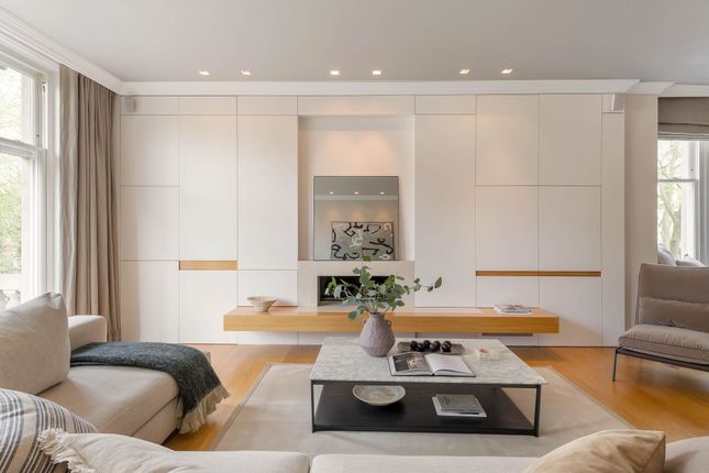 5, Campden Hill Court, London photo 2