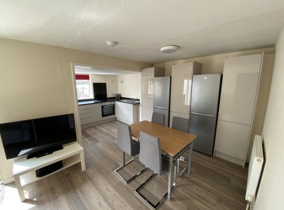Shared accommodation to rent in Bawden Close, Canterbury, Kent