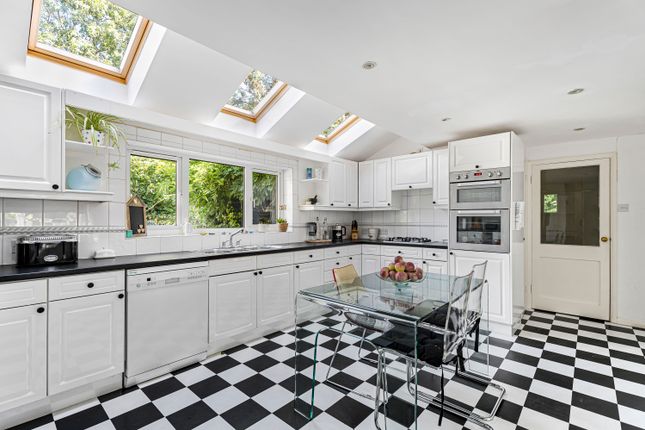 10, Bury Lane, Knebworth photo 4