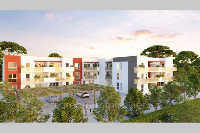 Thumbnail Apartment for sale in Argelès-Sur-Mer, Pyrénées-Orientales, Languedoc-Roussillon