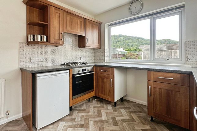 8, Lon Derw, Abergele photo 3